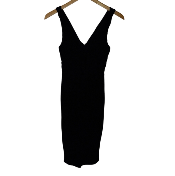 Tadashi Shoji Dresses & Skirts - Tadashi Shoji Vintage Tadashi Collection Twist Detail Little Black Dress Size S